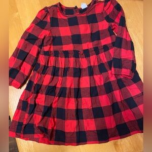 Gap Kids Buffalo Check Dress
Have 2 dresses 
Size 3T

Just use once